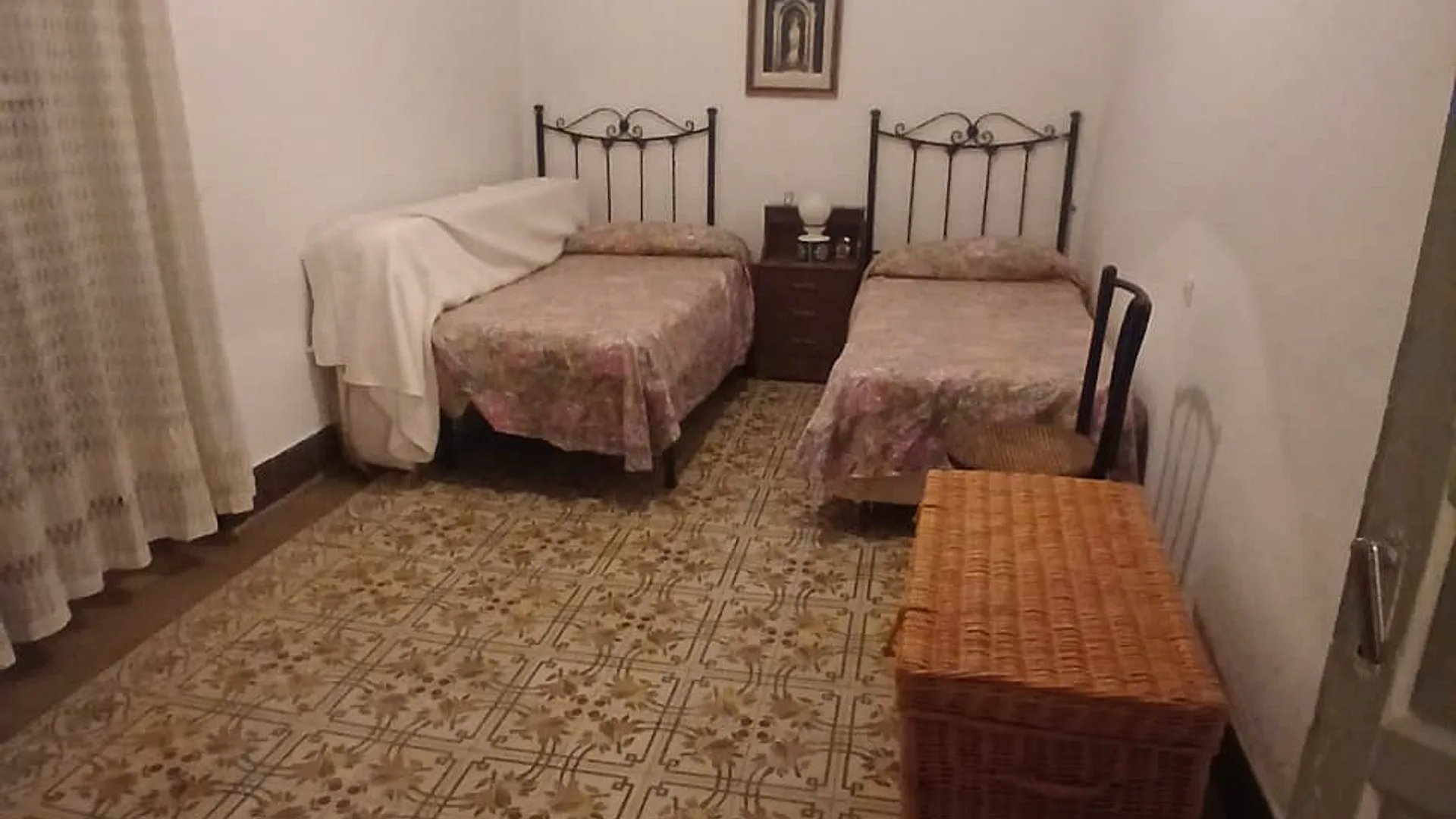 Casa de 6 dormitorios con terrazas y vistas en Alozaina - Foto 6